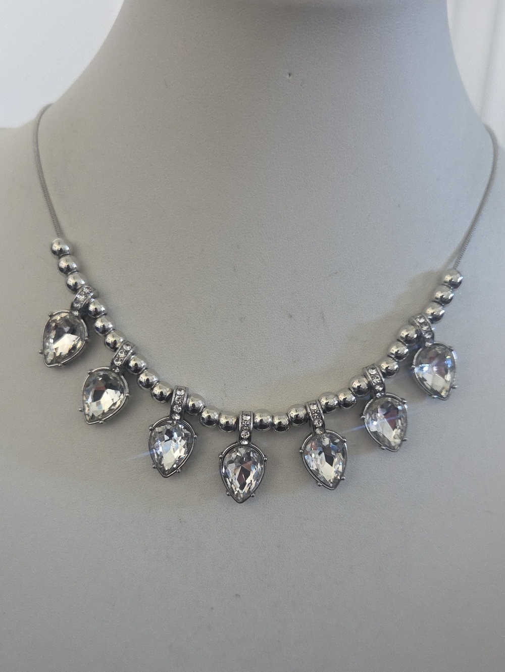 Paparazzi Crown Jewel Courture White Necklace NWT